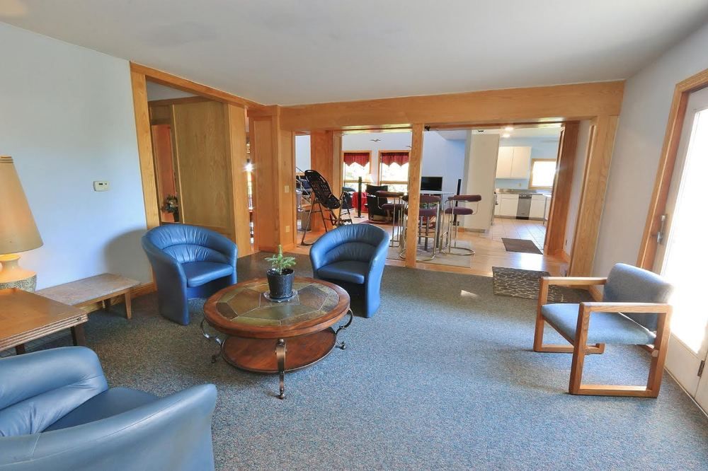 Old Log House Plantation Inc: 8656 State Route 13 NW, Somerset, OH 43783